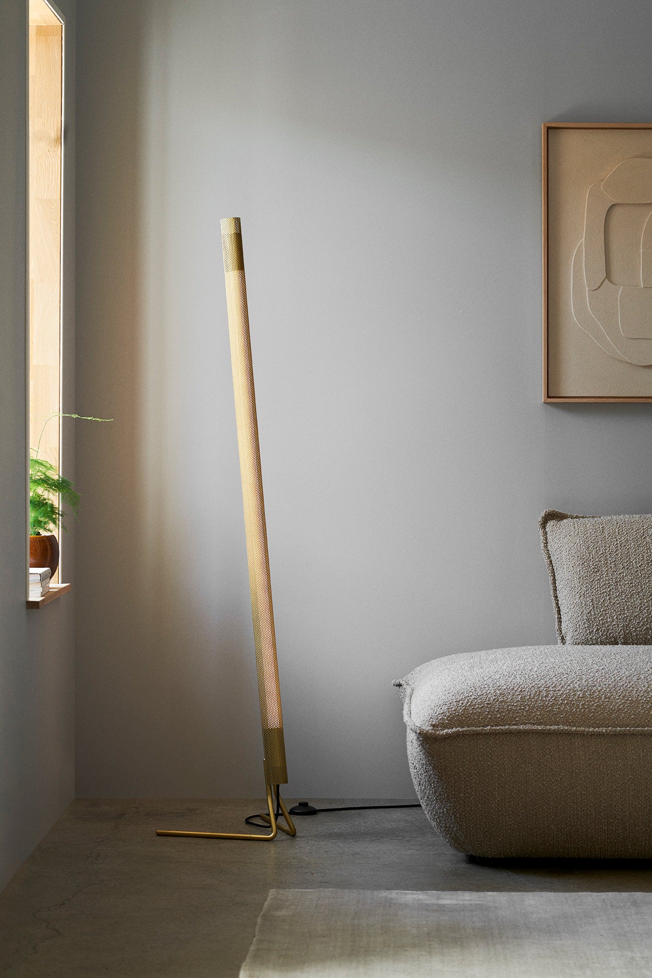 Radent Floor Lamp, 1475 mm - Brass - NUAD