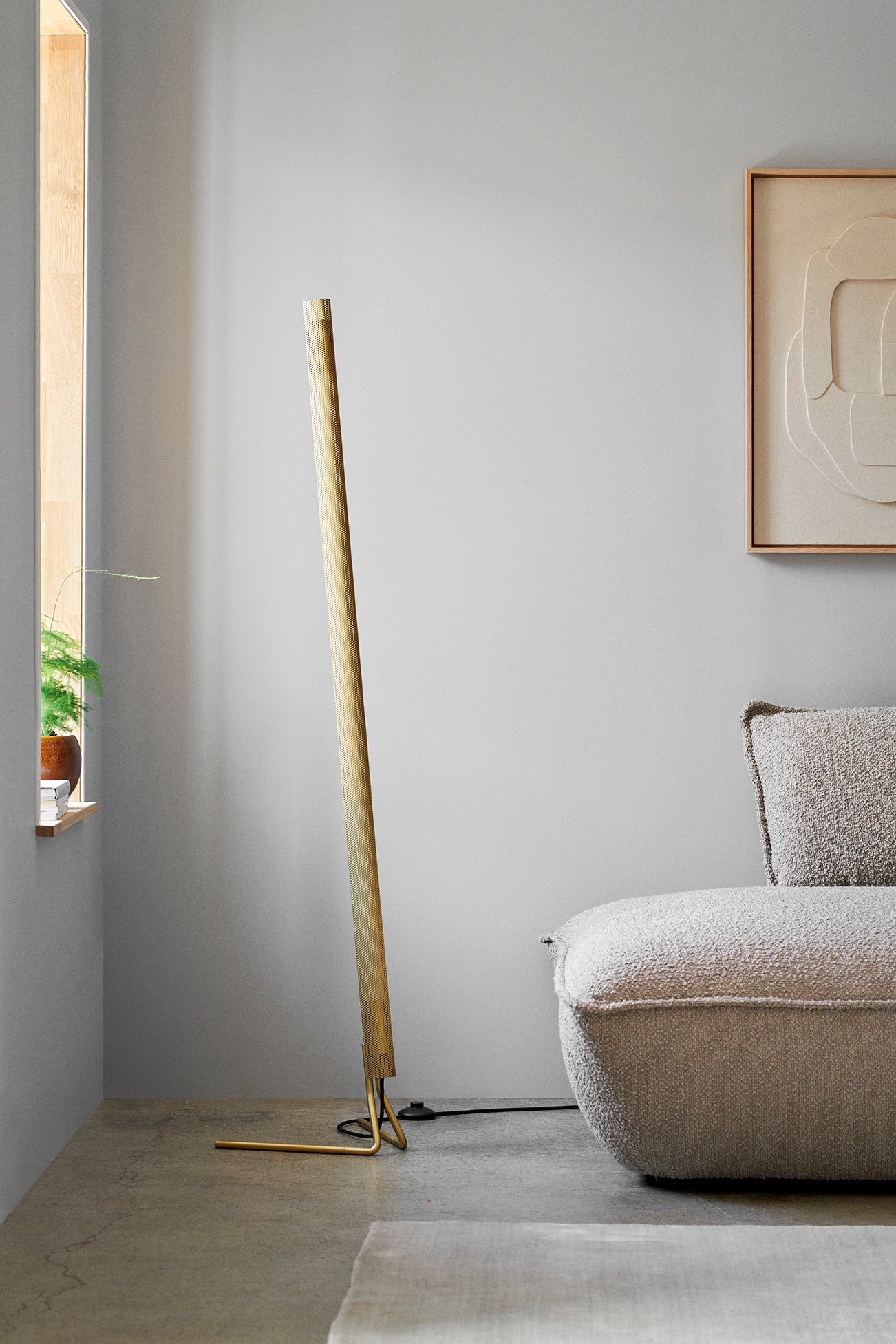 Radent Floor Lamp, 1475 mm - Brass - NUAD