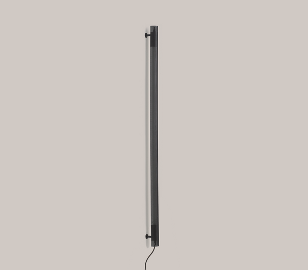 Radent Wall Lamp, 1350 mm - Black - NUAD